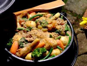 SPAR Creamy Chicken Potjie Recipe