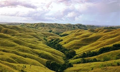 Bukit Wairinding, Gelombang Keindahan dari Sumba Timur