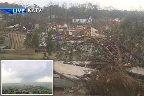 At Least 3 Dead Dozens Injured After Tornadoes Tear Through South Midwest