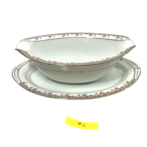 Noritake Dining Vintage Noritake Gravy Boat Petite 557 Porcelain