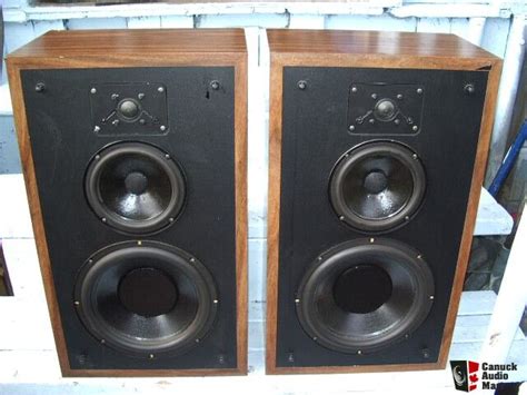 Polk Audio Mdl 7b 3 Way Floor Standing Speakers Photo 174225 Canuck