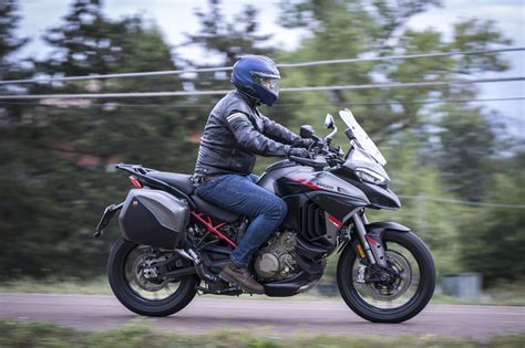 Motorrad Vergleich Ducati Multistrada V S Grand Tour Vs Honda