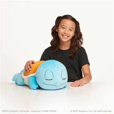 Pokémon Plüsch Kuscheltier 45 cm Schlafendes Schiggy Smyths Toys