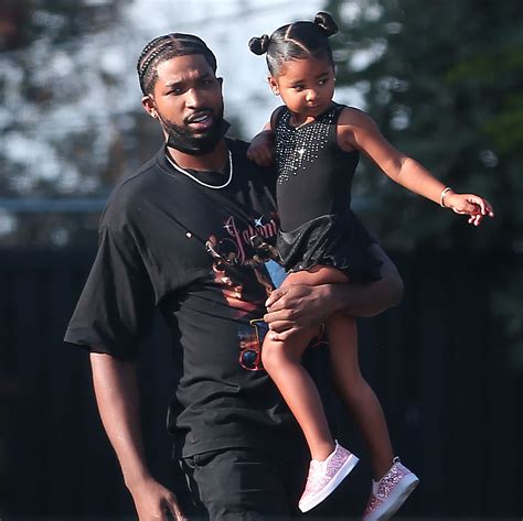 Tristan Thompson delivers roses to his daughter True before confirming