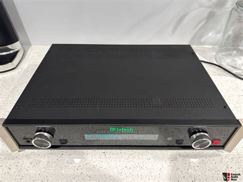 Mcintosh D Digital Preamp Dac Headphone Amplifier Photo