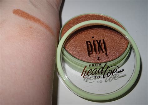 Tessa S Colourful World Review Pixi From Head To Toe Glow Y Powder