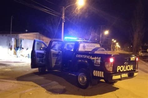 Un chico de 16 años murió apuñalado por su amigo de 14 mientras jugaban