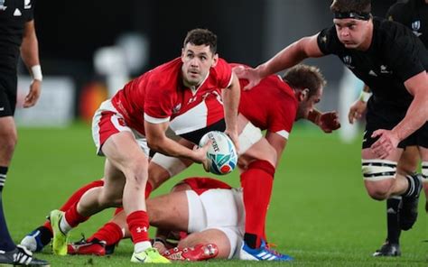 Wales scrum-half Tomos Williams to miss autumn Tests after shoulder surgery