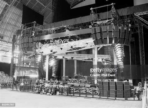115 Stage Lighting Rig Stock Photos High Res Pictures And Images