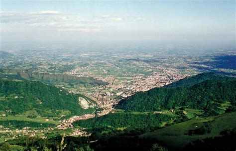 Vittorio Veneto | Battle of Vittorio Veneto, Tourism, Venetian Alps | Britannica