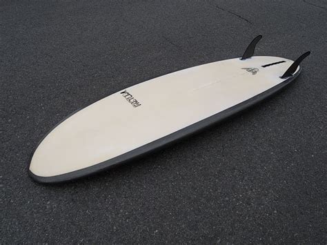 波情報 湘南 先ほど上がりました 昨日はFat Albert サーフボードクオリティーハードコア Quality Hardcore Distributions