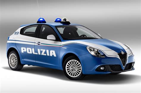 Alfa Romeo Giulia Veloce Giulietta E Jeep Renegade Polizia Di Stato