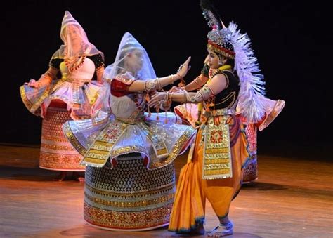 8 Vibrant & Colourful Festivals of Assam in 2024