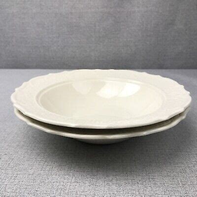 American Traditional Ironstone Canonsburg Pottery Serving Bowls Set