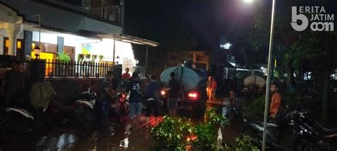 Tirta Pandalungan Dirikan Tandon Air Bersih Untuk Korban Banjir Di Bumi