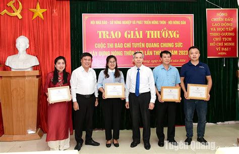 57 Tác Phẩm được Trao Giải Cuộc Thi Báo Chí Tuyên Quang Chung Sức Xây