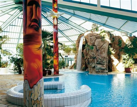 Badewelt Waikiki Zeulenroda Wellness F R K Rper Und Seele