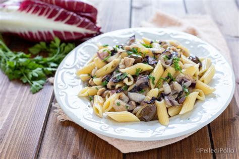 Pasta Con Radicchio E Tonno Primo Piatto Veloce E Gustoso