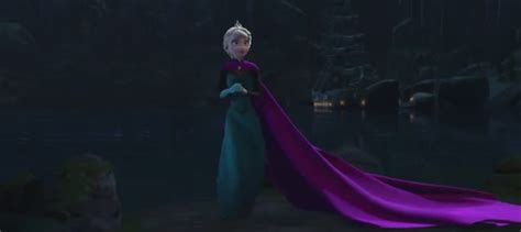 Elsa Running Away From Arendelle Disney Frozen Elsa Art Elsa Frozen