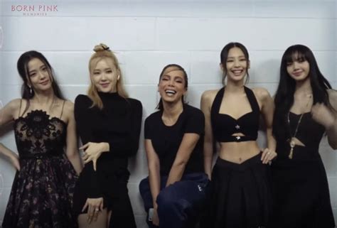 On Twitter RT PopBase BLACKPINK With Anitta In Newly Shared Photo