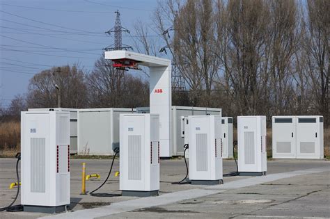 ABB E Mobility To Provide Fast Charging Infrastructure For Public