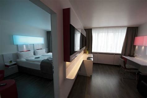 DORMERO Hotel Stuttgart $89 ($̶1̶2̶8̶) - UPDATED 2018 Prices & Reviews ...