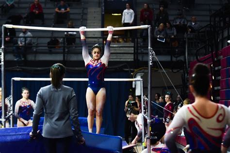 Penn Gymnastics Records First Victory Of Season In Home Opener At The Palestra The Daily