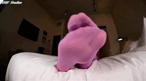 Brett In Bright Pink Hose Part 2 MOV Amateur Soles Giantess And Footjobs Clips4sale