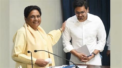 Bsp Supremo Mayawati Designates Nephew Akash Anand As Political Heir In Key Succession Move