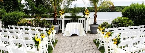 Beach Club Estate Long Island S Beachfront Wedding Destination Beachfront Weddings Beach