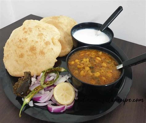 Chole Bhature Recipe How To Make Chole Bhature