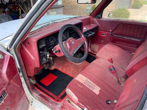 Dodge Dakota Pickup White Rwd Manual Classic Dodge Dakota