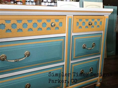 Chalk Paint By Annie Sloan Using The Colors Provence Arles And Pure