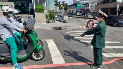 郵務士誓師 遵守交安不酒駕