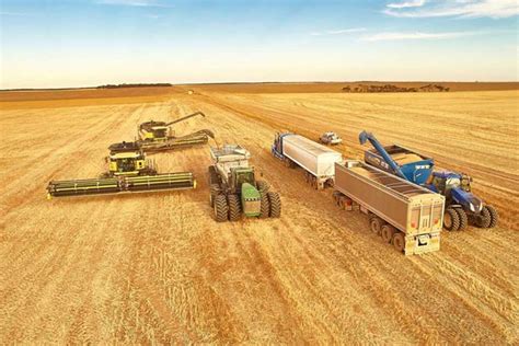 Eyre Peninsula Cooperative Bulk Handling Co Operative Farming