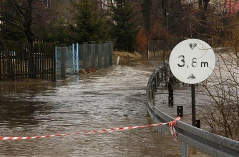 Przeciwpowodziowy Plan Dla Dorzecza Bobru Zapory W Kostrzycy I