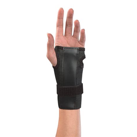 Mueller Sports Medicine Sports Health Therapy Mueller Wrist Brace W