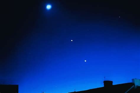 Moon aligns with Jupiter and Venus to delight sky watchers from UK to ...