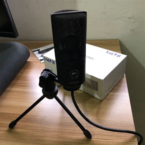 Fifine K B Microphone Stand Audio Microphones On Carousell