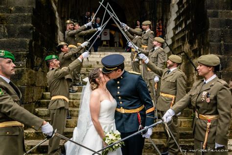 Pasillo de Sables cómo es la salida de los novios en una boda Militar