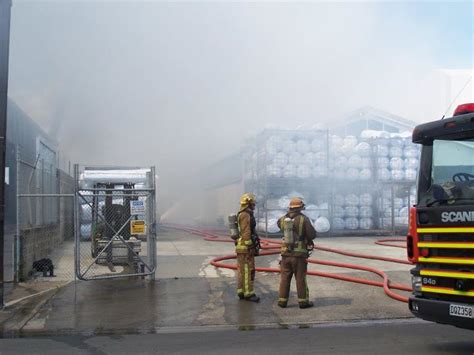 BUILDING FIRE 3RD ALARM TEXTILE PRODUCTS ONEHUNGA 16 JAN 2012