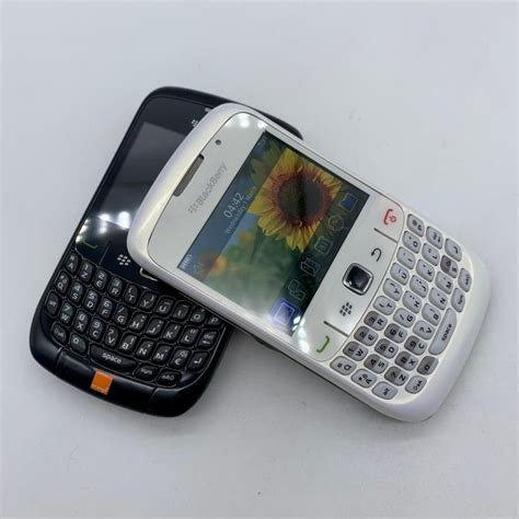 Original Blackberrys 8520 Curve ศัพท์มือถือสมาร์ทโฟนปลดล็อก3g Wifi