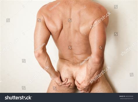2 850 imágenes de Naked man behind Imágenes fotos y vectores de stock Shutterstock