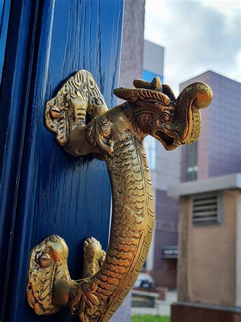 754 Blue Dragon Door Stock Photos Free Royalty Free Stock Photos