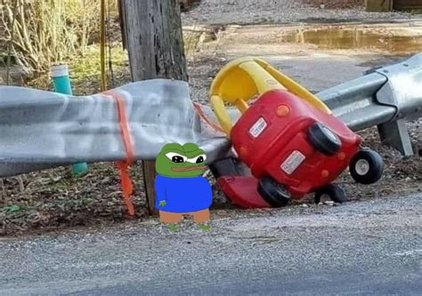 Apu Crash Car Apu Apustaja Know Your Meme