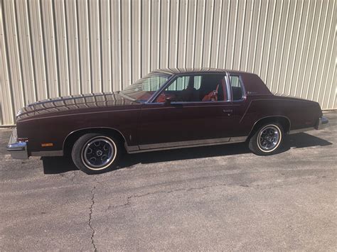 Oldsmobile Cutlass Supreme Premier Auction