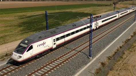 TRENES AVE CÓRDOBA HUESCA Renfe vende más de mil billetes en once