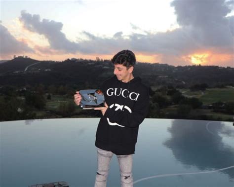 Faze Rug Bio Affair Single Net Worth Ethnicity Salary Height Weight