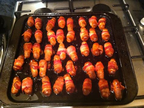 Bacon Wrapped Sausages Pigs In Blankets 3 Steps Instructables