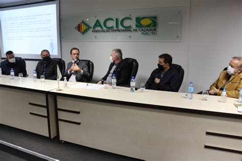 ACIC Caçador recebe o presidente da Celesc e autoridades caçadorenses